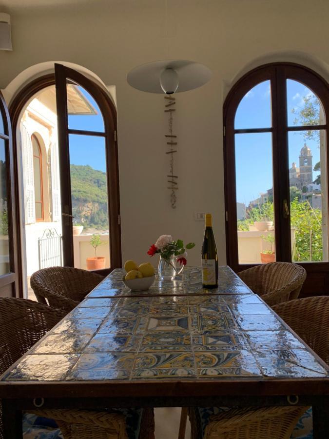 Paolo Lemon Tree Villa